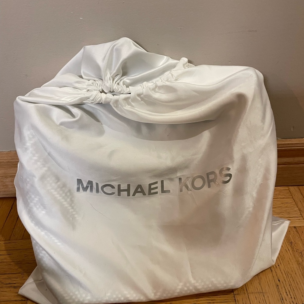 Michael Kors Backpack - Picture 2 of 6